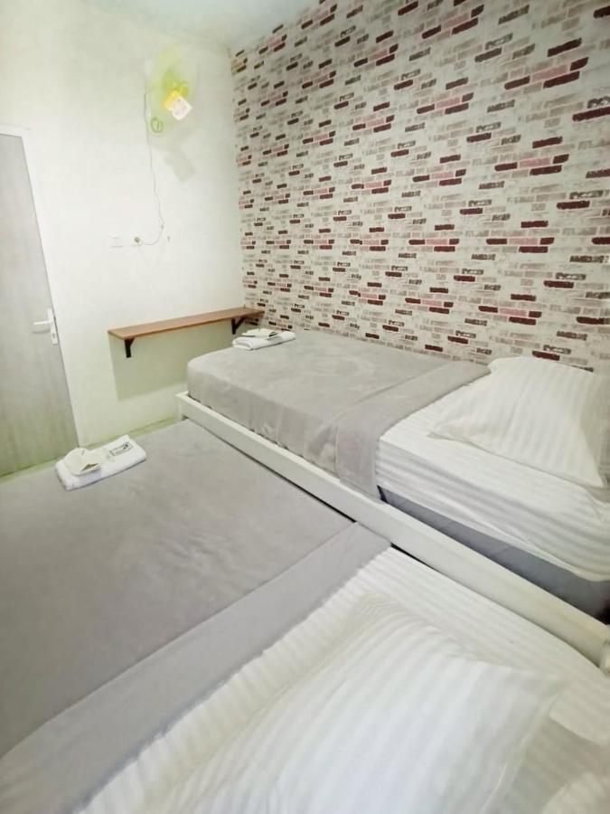 Ndalem Kampoeng Budget Stay Yogyakarta Exterior photo